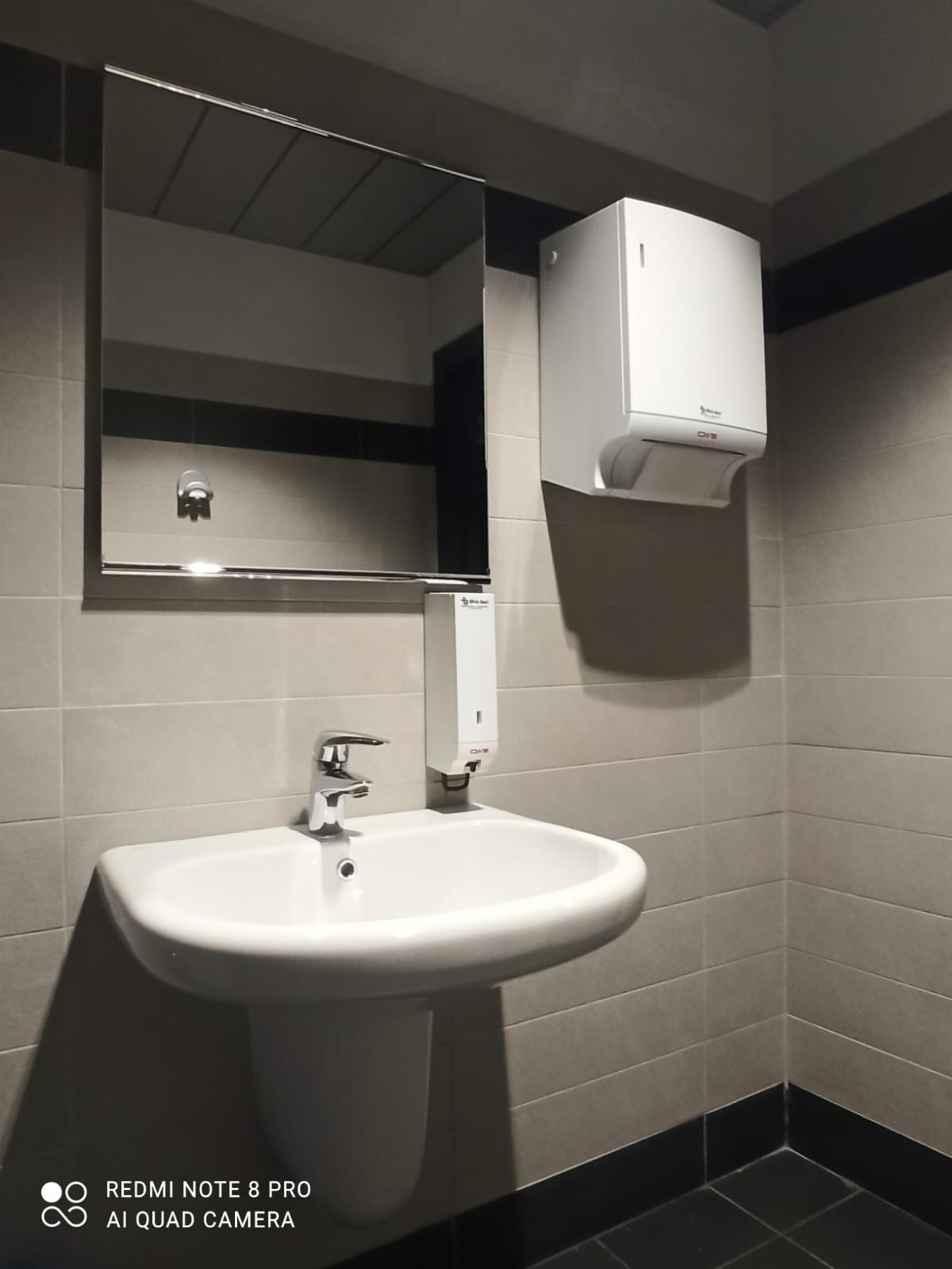 Installazione Dispenser Sondrio by Silvio Barri